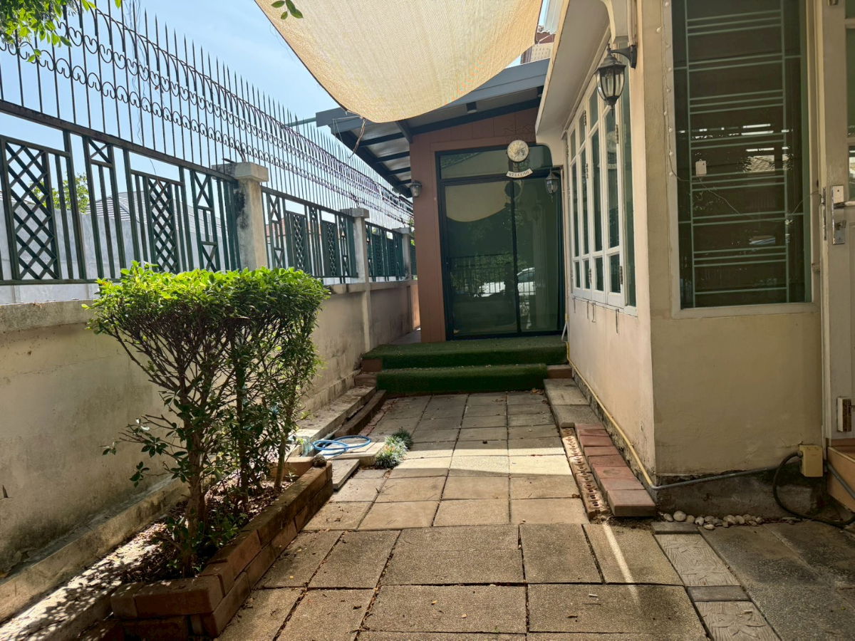 รูป ขายทาวน์เฮาส์ หลังริม พื้นที่ 36 ตร.วา - รูปที่ 11/36