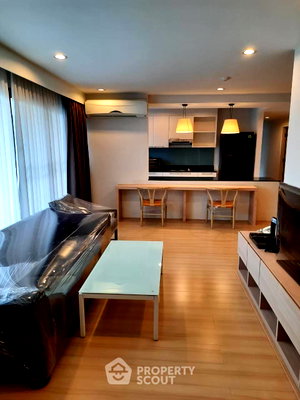 คอนโดให้เช่า : คอนโด 2-ห้องนอน ที่ ประสานมิตร เพลส ใกล้ MRT สุขุมวิท (ID 924789)