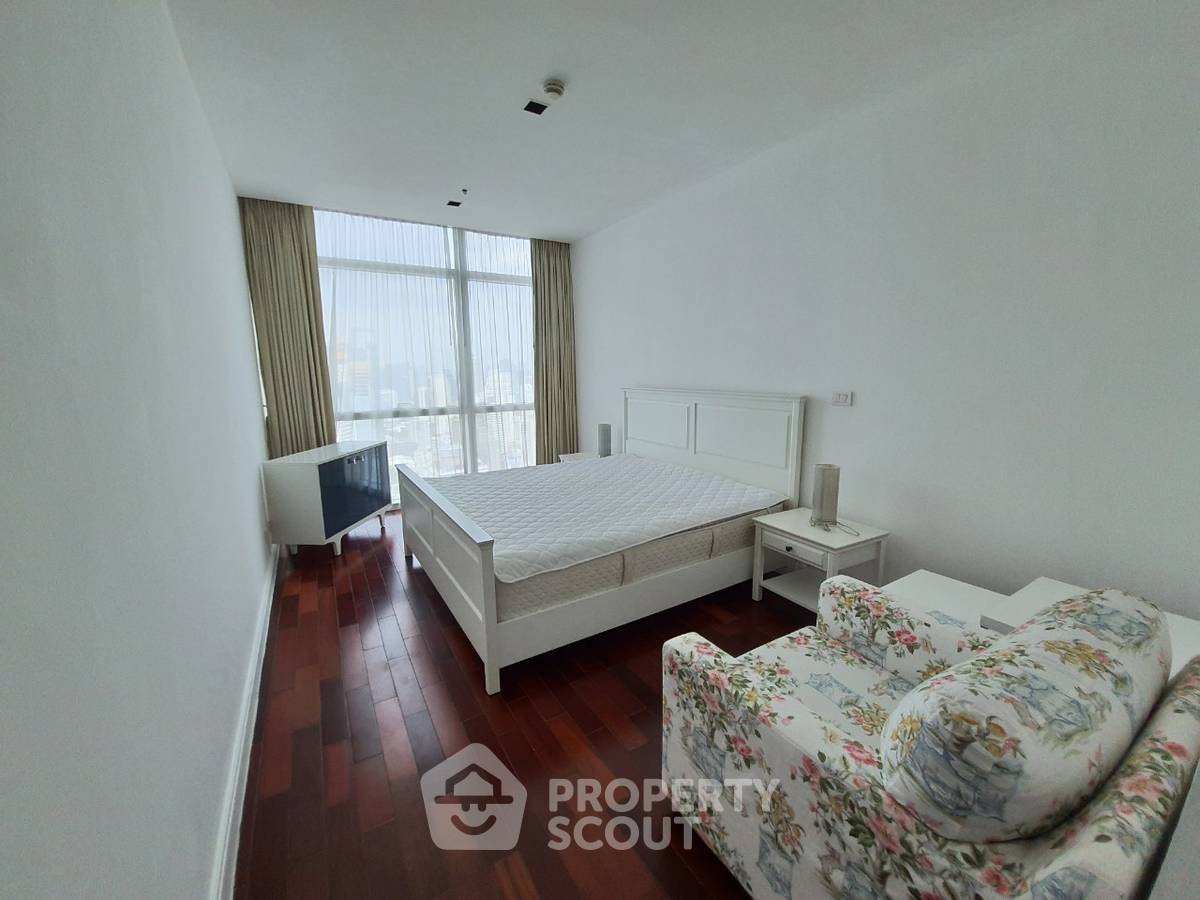 รูป คอนโด 4-ห้องนอน ที่ แอทธินี เรสซิเด้นซ์ ใกล้ BTS เพลินจิต (ID 457786) - รูปที่ 12/13