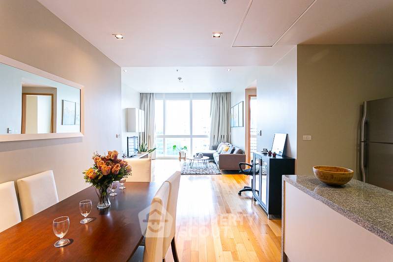 รูป คอนโด 2-ห้องนอน ที่ มิลเลนเนียม เรสซิเด้นส์ แอท สุขุมวิท คอนโดมิเนียม ใกล้ BTS อโศก (ID 889814) - รูปที่ 6/7