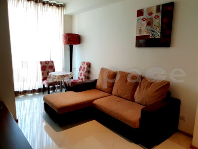 ขายคอนโด : ▚ LH102ツ ขายพร้อมผู้เช่า: The Empire Place 1BR 53ตรม. 6.99M🏙️✨ คอนโดหรูใจกลางสาทร ห้องไซส์ใหญ่ ราคาดีมาก เหมาะลงทุนหรืออยู่เอง!