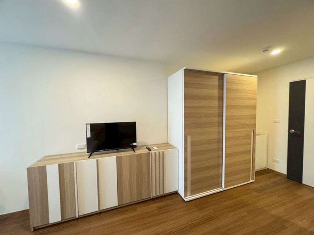 รูป ให้เช่า ลุมพินี คอนโดทาวน์ เอกชัย 48 เลขที่ 206/518 - รูปที่ 2/7