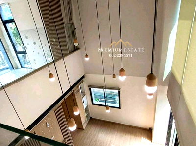 ทาวน์โฮม กรุงเทพมหานคร : 💥ขายทาวน์โฮม 3.5 ชั้น (หลังมุม)  NIRVANA DEFINE RAMA 9 เงียบสงบเป็นส่วนตัว เดินทางสะดวก เพียง 10 นาทีจากทองหล่อ