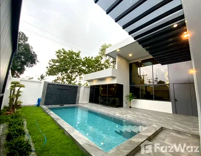 เช่าบ้านเดี่ยว บางละมุง ชลบุรี : วิลล่าให้เช่า 3 ห้องนอน ในโครงการ แปซิฟืก เลค 1951586