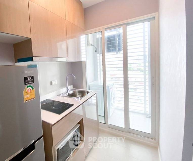 รูป คอนโด 1-ห้องนอน ที่ เดอ ลาพีส จรัญ 81 ใกล้ MRT บางพลัด (ID 646793) - รูปที่ 31/34