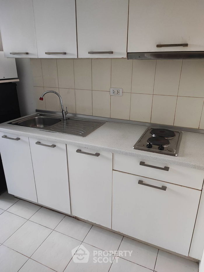 รูป คอนโด 1-ห้องนอน ที่ ไลฟ์ แอท สาทร 10 ใกล้ BTS เซนต์หลุยส์ (ID 300499) - รูปที่ 8/9