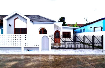 เช่าบ้านเดี่ยว ภูเก็ต : 🏠 บ้านให้เช่า – โครงการภูเก็ตวิลล่า แคลิฟอร์เนีย, วิชิต  📏 ขนาด 41.6 ตร.วา |  ✅ เฟอร์ครบ พร้อมเข้าอยู่