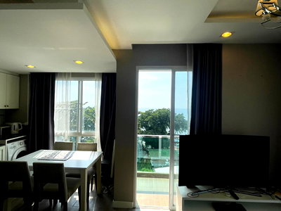 Condos for rent Nong Mon Market : The Blu X bangsaen beach front 41 sq.m.