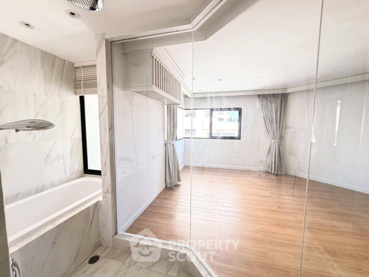 รูป คอนโด 1-ห้องนอน ที่ สาธร การ์เด้นส์ ใกล้ MRT สีลม (ID 2692781) - รูปที่ 6/9