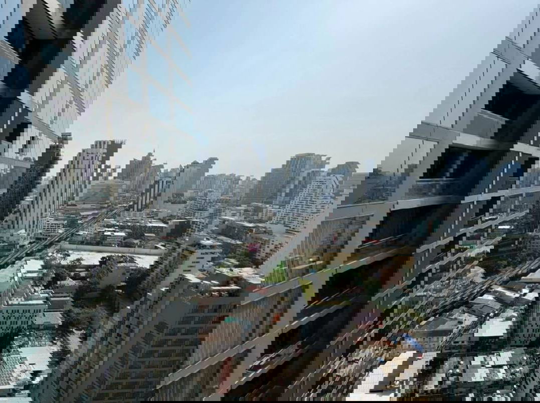 picture For rent Ultra Luxury Q1 Sukhumvit (nana) - 16/17