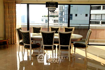 Condos for rent BTS Phrom Phong : 5-BR Condo at President Park Condominium near MRT Queen Sirikit National Convention Centre (ID 510237)