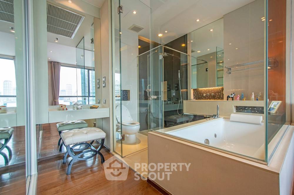 รูป คอนโด 1-ห้องนอน ที่ ดิ แอดเดรส สุขุมวิท 28 ใกล้ BTS พร้อมพงษ์ (ID 385106) - รูปที่ 8/10
