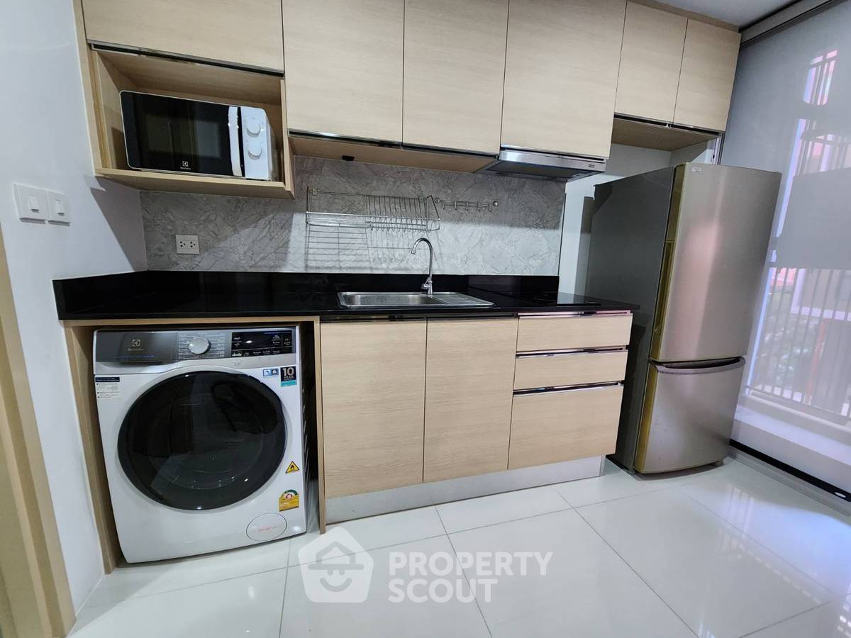 รูป คอนโด 1-ห้องนอน ที่ เดอะ เชดด์ สาทร 1 ใกล้ MRT คลองเตย (ID 1412013) - รูปที่ 9/10