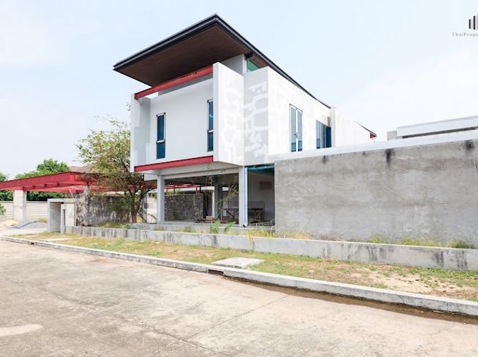 ขายบ้านเดี่ยว 9 ห้องนอน 1600 ตร.ม. 362.7 ตร.ว. ปัญญาอินทรา เฟส 7