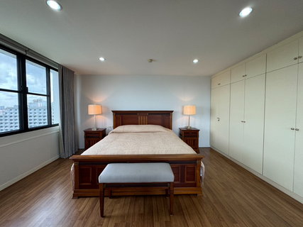 รูปภาพ ปล่อยเช่า คอนโดริเวอร์ ไรน์ เพลส    3 ห้องนอน 3 ห้องน้ำ  218.43 ตารางเมตร  50,000