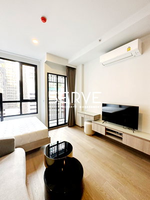 Condos for rent : Studio with Partition City View Fully furnished Auto Parking Good Location Close To BTS & ARL Phaya Thai   @ Park Origin Phayathai 