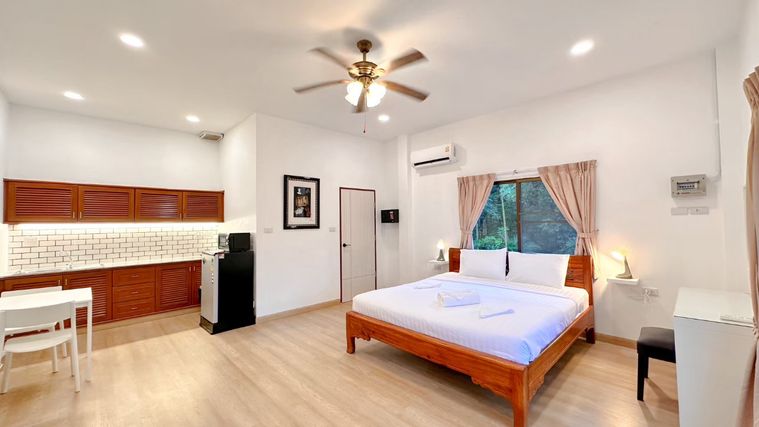 ให้เช่า‼️ รีสอร์ท วิวทะเล - ราไวย์ เงียบสงบ พร้อมเข้าอยู่  