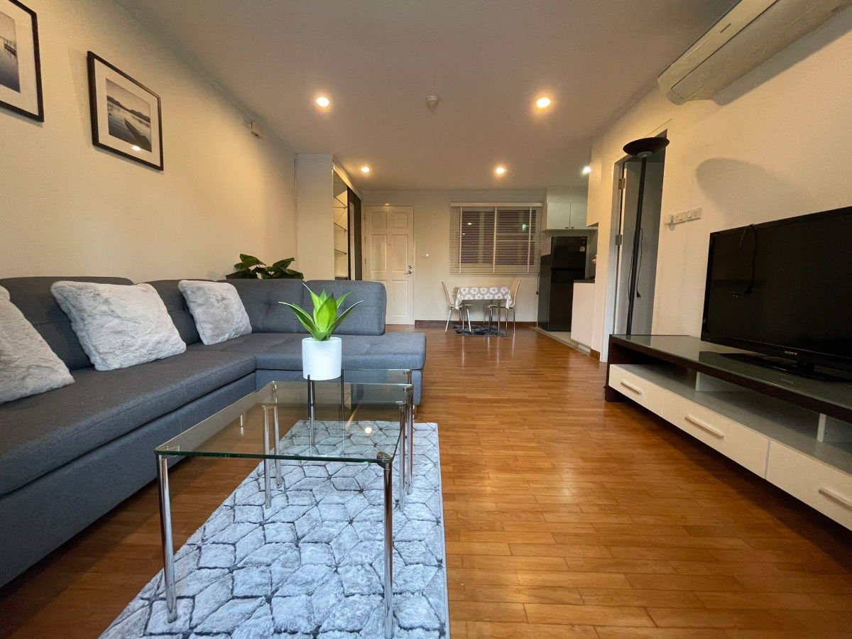 รูป ให้เช่าด่วน! คอนโดทำเลทองสุขุมวิทตอนต้น ไซส์ใหญ่กว้างขวาง! Baan Siri Sukhumvit 13 (บ้าน สิริ สุขุมวิท 13) - 58 ตร.ม. - รูปที่ 6/10