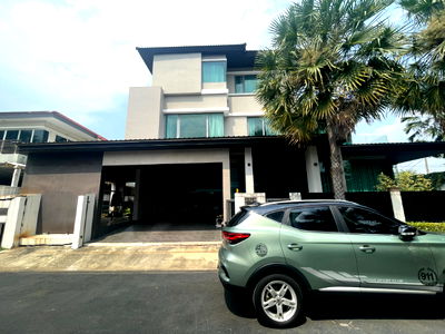 เช่าบ้านเดี่ยว กรุงเทพมหานคร : RENT!! บ้านเดี่ยวหรู 3ชั้น Grand Bangkok Boulevard Rama 9 - Srinakarin