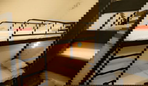 ขายโรงแรม ด่วน สุขุมวิท ซ.15  เนื้อที่ 24 ตารางวา มี 4 ห้องนอน 3 ห้องน้ำ