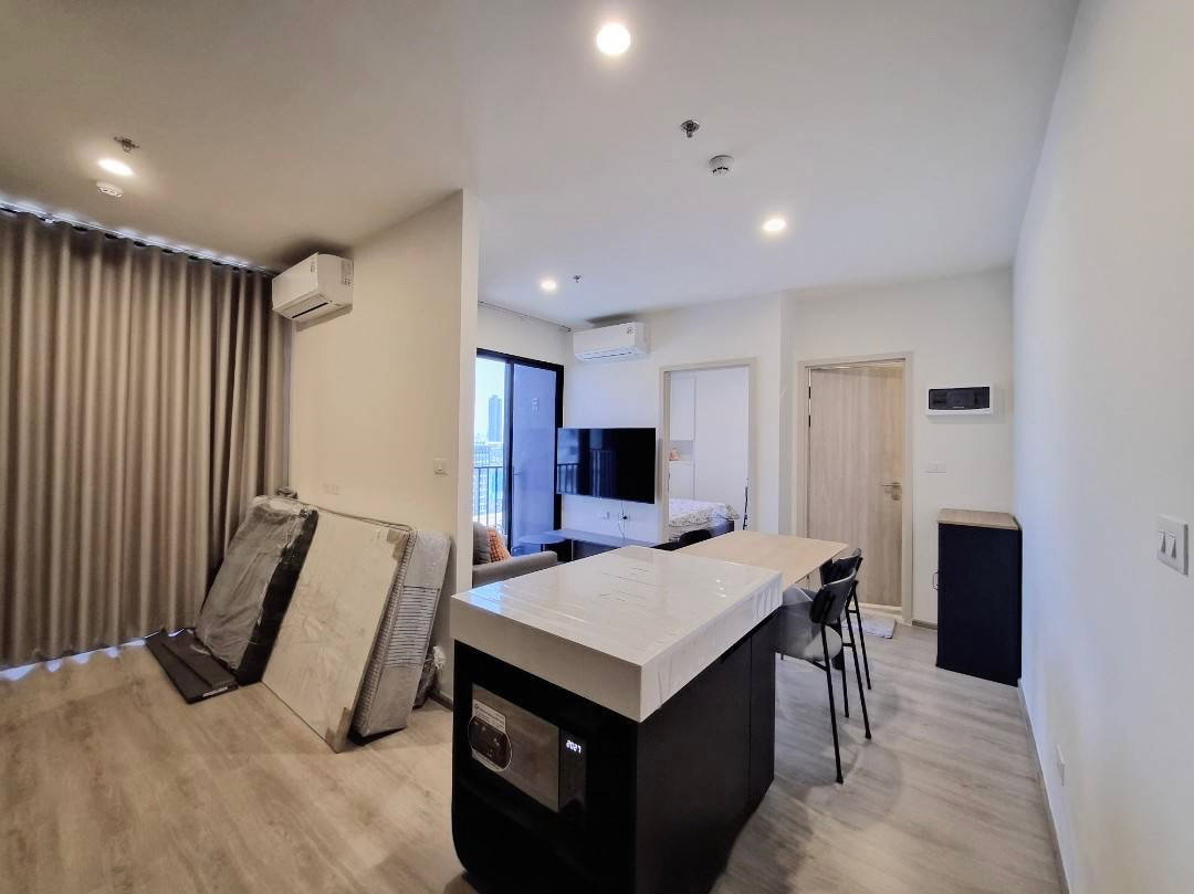 picture For Rent "𝐍𝐮𝐞 𝐃𝐢𝐬𝐭𝐫𝐢𝐜𝐭 𝐑𝟗 " Size 34.80  Sqm. Floor 16  Near : MRT- Rama 9  - 24/31