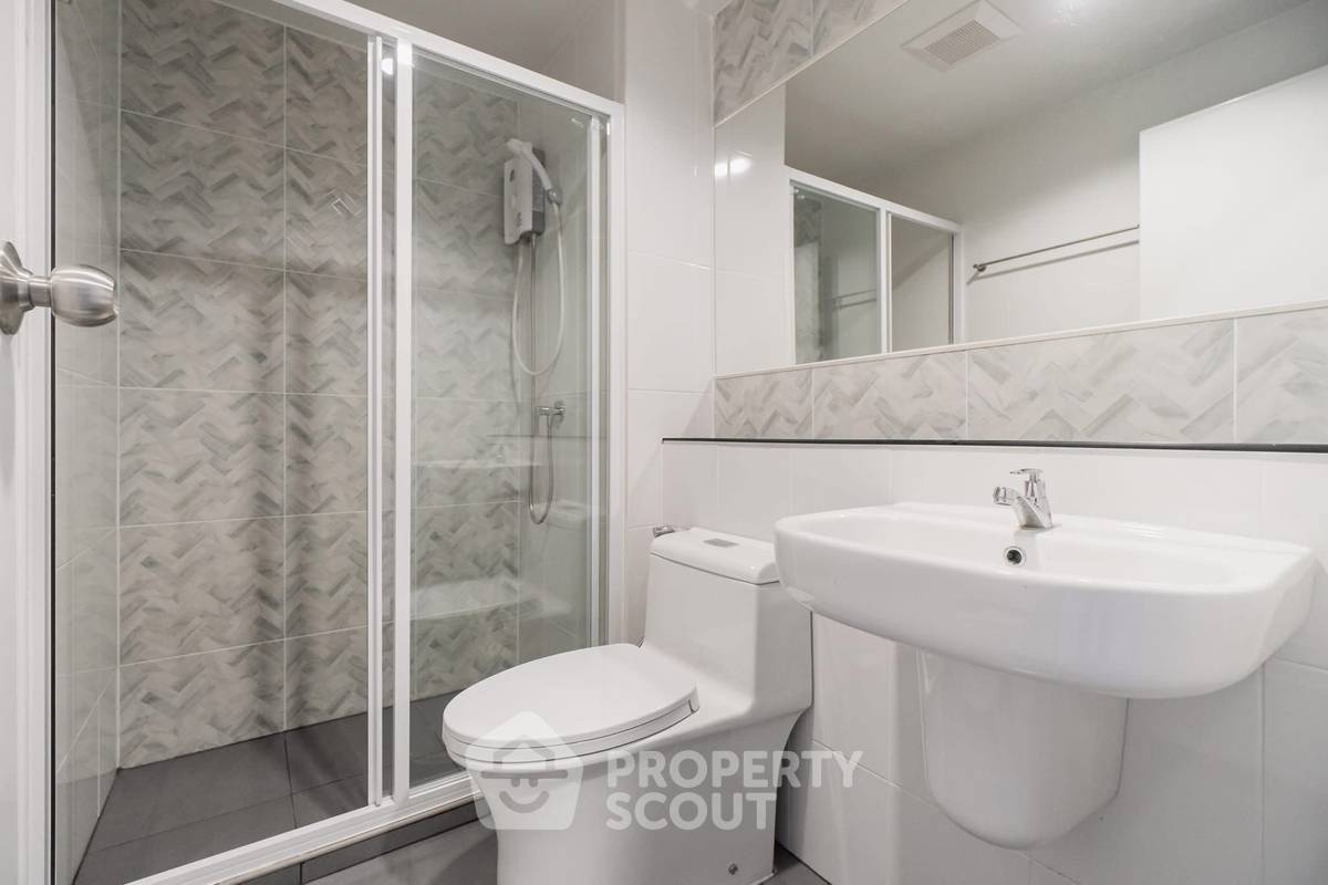 รูป คอนโด 1 ห้องนอน ชั้นสูง 16 จาก Regent Home Bangna ใกล้ BTS บางนา ขนาด 28 ตร.ม. (ID 2280539) - รูปที่ 8/13