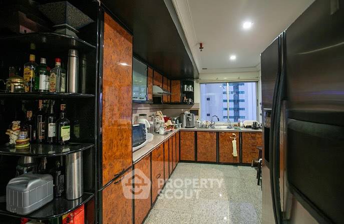 รูป คอนโด 4-ห้องนอน ที่ สาธร พาร์ค เพลส คอนโดมิเนียม ใกล้ MRT ลุมพินี (ID 1568866) - รูปที่ 4/9