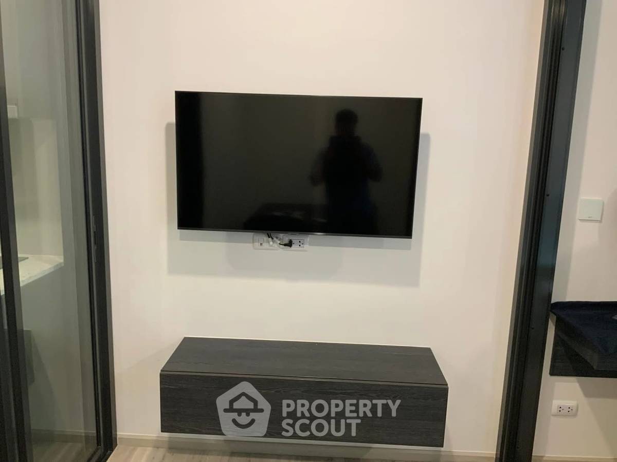 picture 100m To MRT Huai Khwang | 1-BR Condo At XT Huaikhwang (ID 2066741) - 5/13