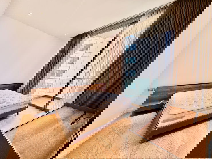 picture Magnolias Waterfront Residences  - 4/10