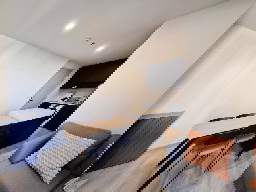 picture For Rent "𝐍𝐮𝐞 𝐃𝐢𝐬𝐭𝐫𝐢𝐜𝐭 𝐑𝟗 " Size 34.80  Sqm. Floor 16  Near : MRT- Rama 9  - 18/31