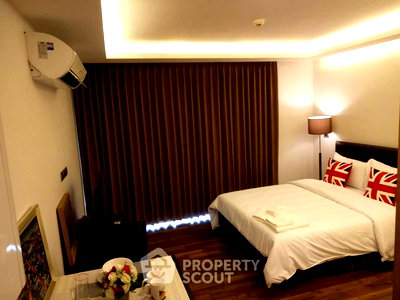 ขายคอนโด : คอนโด 1-ห้องนอน ที่ เดอะ พีค ทาวเวอร์ ใกล้ ถนนพระตำหนัก พัทยา (ID 2695545)