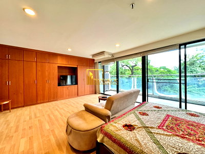 คอนโดให้เช่า : New House Condominium | Spacious 1 Bed Condo in Chit Lom - BR19539CD