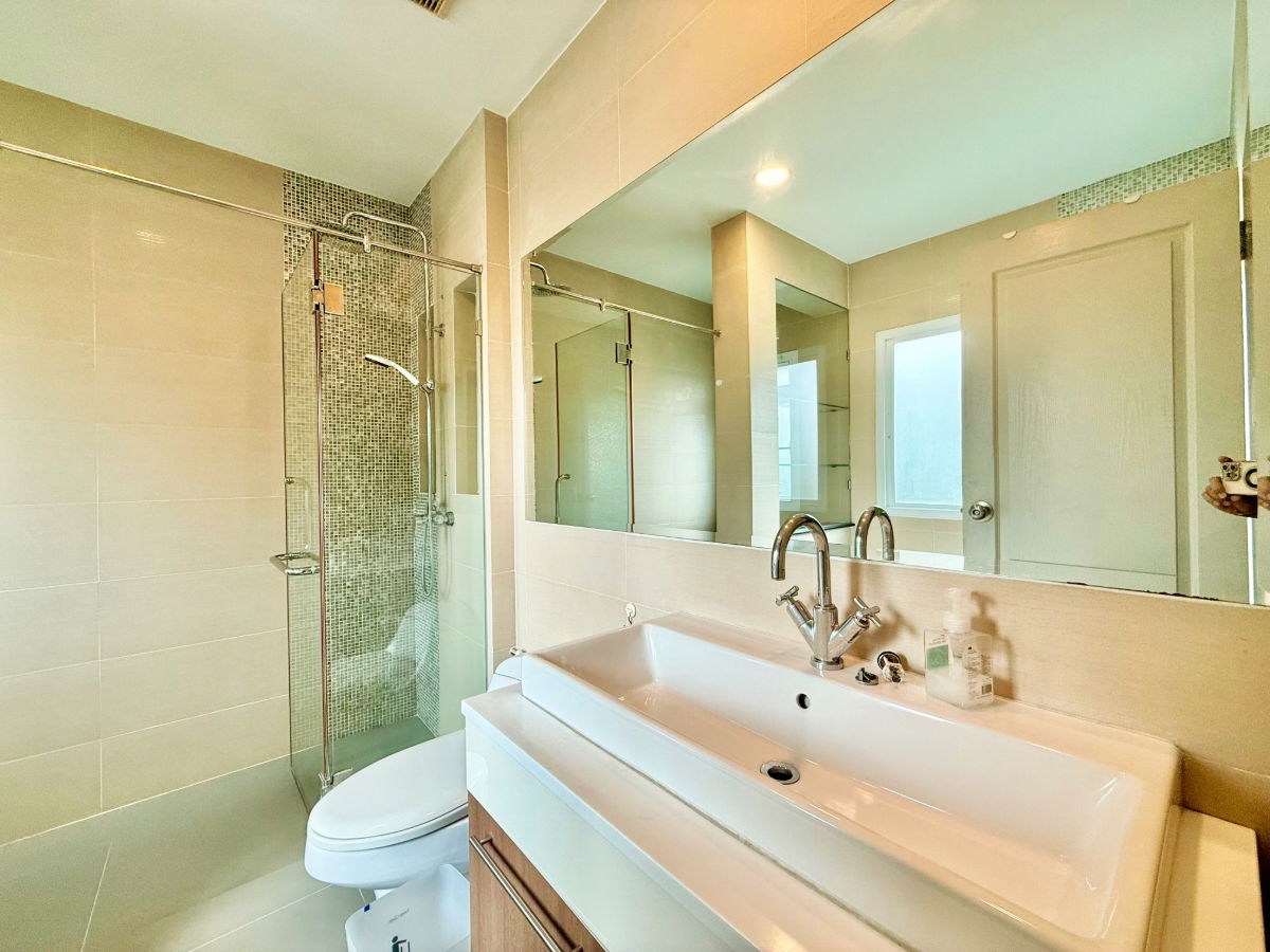 รูป ขายบ้านหรู Grand Bangkok Boulevard พระราม 9–ศรีนครินทร์ | 79 ตร.ว. | 4 นอน 5 น้ำ | ห้องมุม | 24.9 ลบ. - รูปที่ 23/52