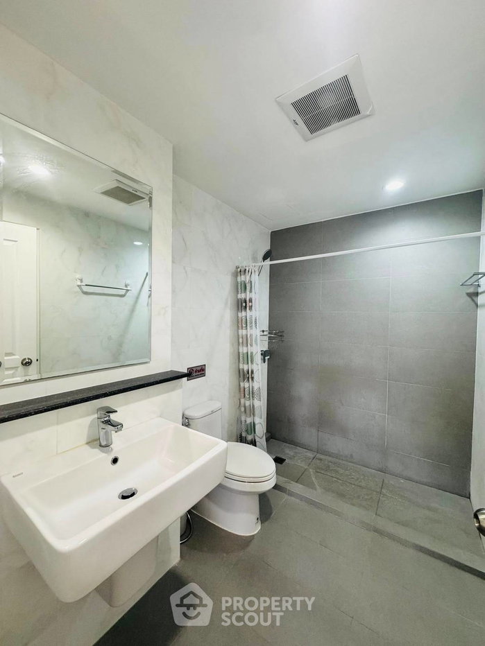 รูป คอนโด 2-ห้องนอน ที่ เดอะวอเตอร์ฟอร์ด ไดมอน ทาวเวอร์ สุขุมวิท ใกล้ BTS พร้อมพงษ์ (ID 2092742) - รูปที่ 11/16