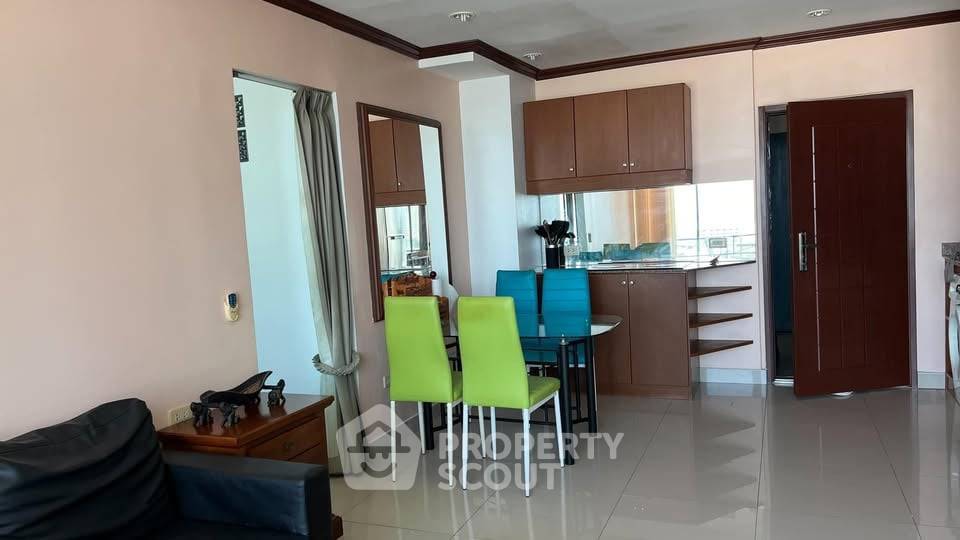 รูป คอนโด 1-ห้องนอน ที่ เทพทิพย์ แมนชั่น ใกล้ ถนนพระตำหนัก พัทยา (ID 2345694) - รูปที่ 2/17