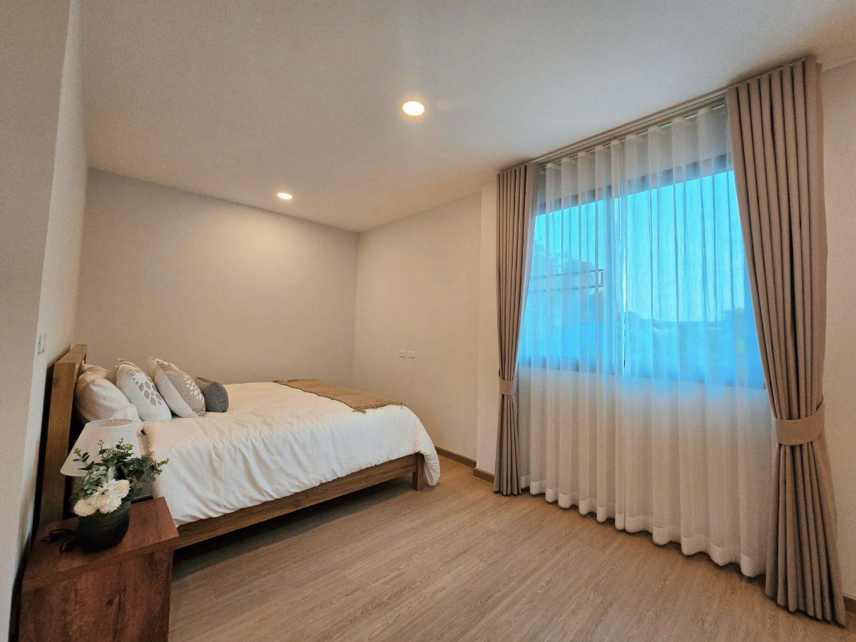 รูป ขายบ้านสร้างใหม่มือหนึ่ง! บ้านแฝด 2 ชั้น ซ.สวนผัก 29 สไตล์มินิมอล-มูจิ (Muji) แต่งครบ จอดรถ 4 คัน ไม่มีค่าส่วนกลาง - รูปที่ 22/35