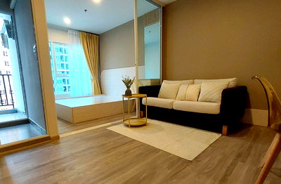 Condos for rent :    Condo for rent :   Regent Home Bangna ((BTS Bangna )) MK-02 line @livingbkk