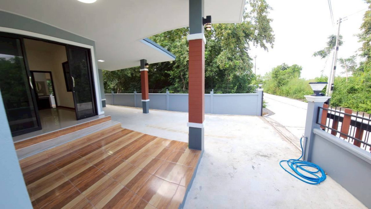 รูป บ้านสร้างใหม่.ไว้สร้างตัว | ใกล้มอเตอร์M6 | 50 ตร.ว | ( 1.5 ล้าน) ต.บึงอ้อ ขามทะเลสอ โคราช - รูปที่ 17/29