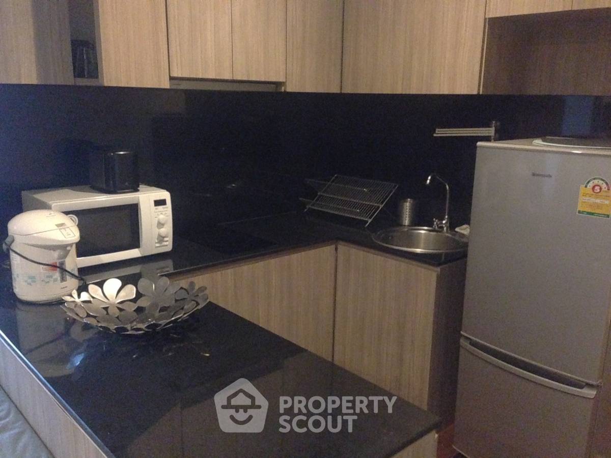 รูป คอนโด 1-ห้องนอน ที่ โนเบิล รีมิกซ์ ใกล้ BTS ทองหล่อ (ID 886258) - รูปที่ 3/7