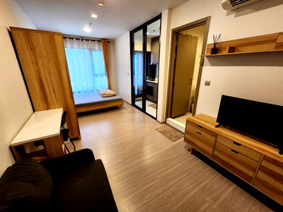 Condos for rent : T007 For rent: Life Asoke Hype, Muji style, 15,000 baht.