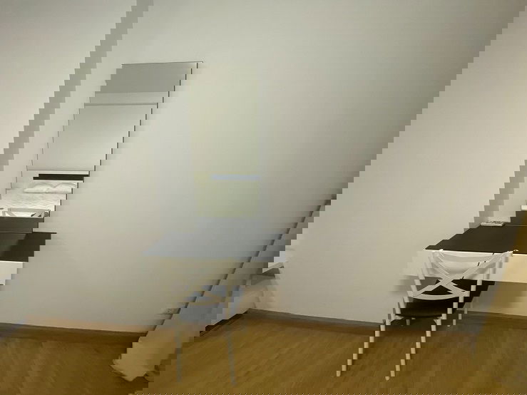 รูป ฝั่งสระ !!ให้เช่า!! คอนโดศุภาลัย ปาร์ค อโศก-รัชดาใกล้ MRT พระราม 9 - รูปที่ 4/12