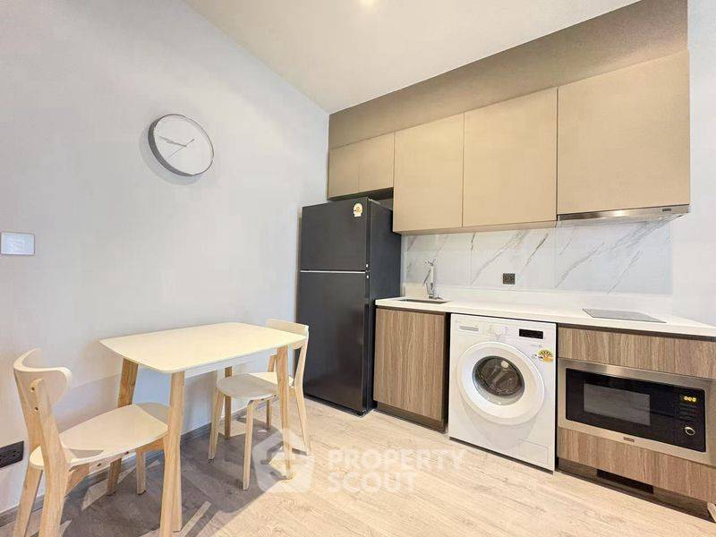 รูป คอนโด 1-ห้องนอน ที่ ริธึ่ม เอกมัย เอสเตท ใกล้ BTS ทองหล่อ (ID 2692796) - รูปที่ 4/8