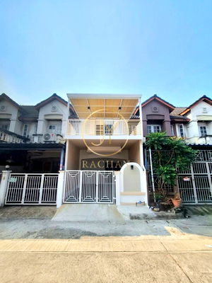 ทาวน์โฮม นนทบุรี : ขายด่วน ทาวน์เฮาส์ 2 ชั้น  หมู่บ้านลุมพินี บางบัวทอง เนื้อที่ 17 ตร.ว