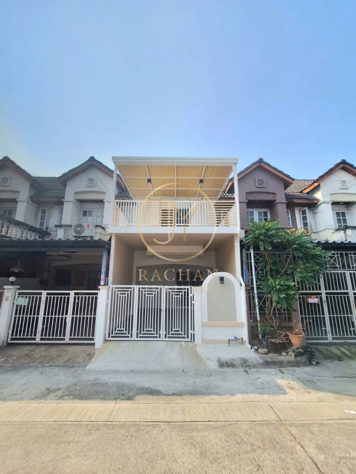 รูป ขายด่วน ทาวน์เฮาส์ 2 ชั้น หมู่บ้านลุมพินี บางบัวทอง เนื้อที่ 17 ตร.ว - รูปที่ 1/19