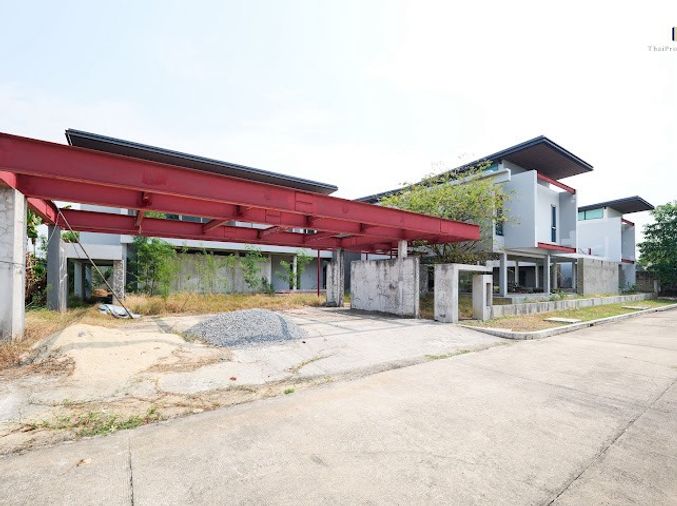 ขายบ้านเดี่ยว 9 ห้องนอน 1600 ตร.ม. 362.7 ตร.ว. ปัญญาอินทรา เฟส 7
