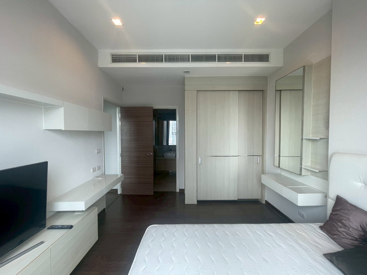 ให้เช่า 1 ห้องนอน 45 ตร.ม พร้อมเข้าอยู่ -- โทรด่วน 094-641-5974
