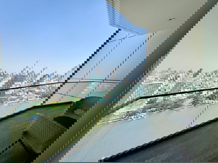 picture Magnolias Waterfront Residences  - 7/10