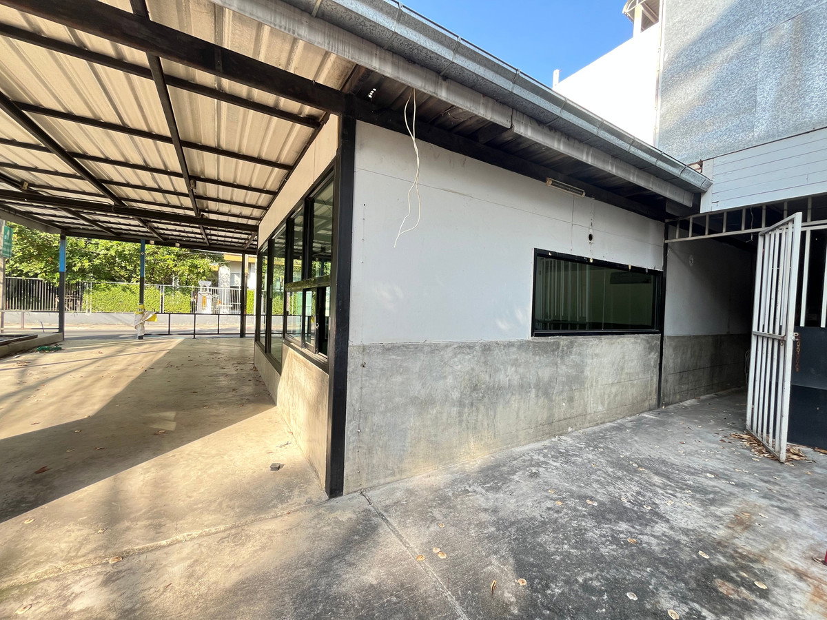 รูป 🏢 ให้เช่าพื้นที่แปลงหัวมุม ย่านวิภาวดี – จตุจักร เหมาะทำร้านอาหาร คาเฟ่ โชว์รูม คลินิก ออฟฟิศ - รูปที่ 10/16
