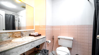 ขายคอนโด : 🛏️ 1 ห้องนอน - 🛁 1 ห้องน้ำ - 🏙️ Sea View - 🇹🇭 ชื่อไทย - 🏢 Markland Condominium Pattaya - รหัส: MARKL08