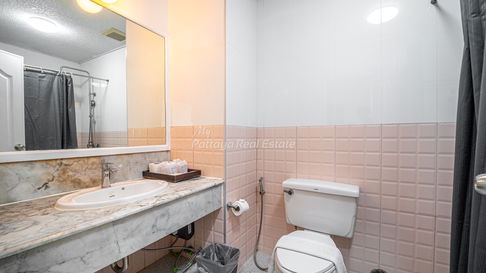 🛏️ 1 ห้องนอน - 🛁 1 ห้องน้ำ - 🏙️ Sea View - 🇹🇭 ชื่อไทย - 🏢 Markland Condominium Pattaya - รหัส: MARKL08